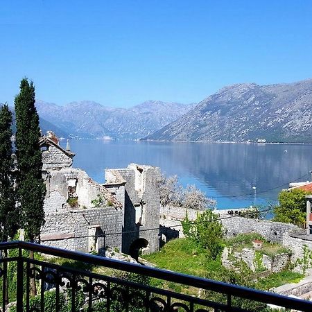 Apartments Coral Kotor Exterior photo